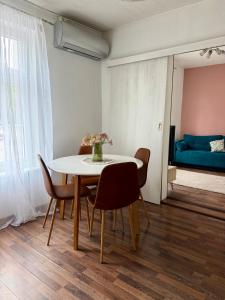City center summer apartment