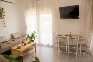 Potos Olive House