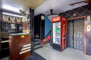 Hotel Swarna Mayuri