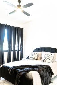 Summer Escape-2BR Apt-Pool-7 Min Airport-Pool