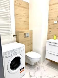 Apartament z widokiem na las