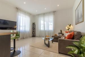La Vela Latina - mytouristhome