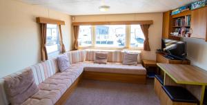 LBL18 - Camber Sands Holiday Park - 3B