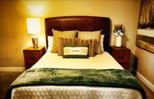 Downtown Stay with Comfort & Convenience