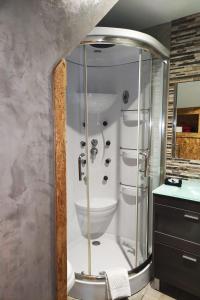 Holiday Home Rubin Charme Häuser 9 by Interhome