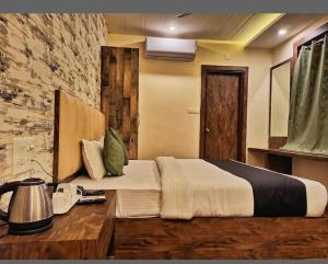 Vedas Suites- Saryu Ghat Ayodhya