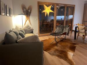 Luxury Facing Slopes ski in out