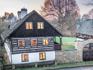 Holiday Home Máchova roubenka by Interhome