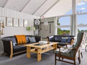 Holiday Home Hélène - 1-1km from the sea by Interhome