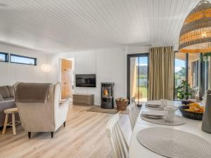 Holiday Home Ensio - 750m from the sea by Interhome