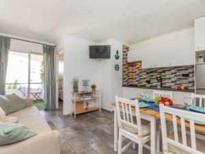 Apartment Marc Miami by Interhome
