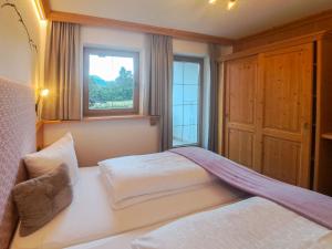 Apartment Alpenschlössl by Interhome