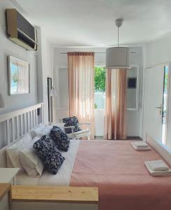 Studios Margaret, Poros Island