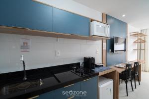 Conforto em Cond. c Piscina e Coworking AZZ0305