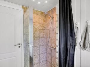 Holiday Home Isabel - 650m from the sea by Interhome