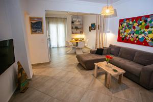 Anastasios artwork apartment