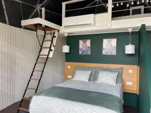 DOMEGLAMPING at FISHINGLAKE