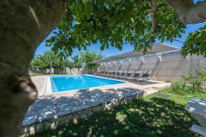 Holiday apartment in Privlaka with sea view, balcony, air conditioning, WiFi 3598-5