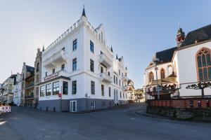 Karmeliterhof Studios & Suites