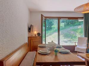 Apartment Les Tétras-2 by Interhome