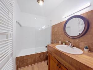 Apartment Les Tétras-2 by Interhome