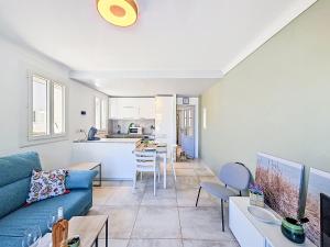 Apartment Croix du Sud by Interhome