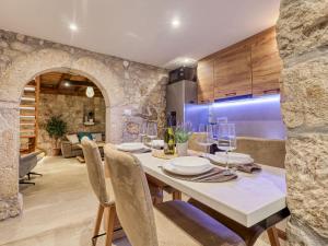 Holiday Home Villa Lara by Interhome