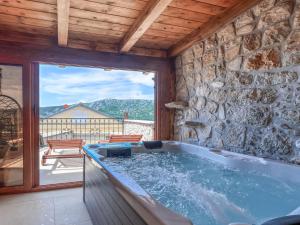 Holiday Home Villa Lara by Interhome