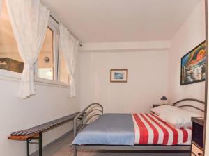Apartment Jako-7 by Interhome