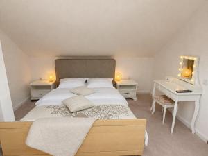 La Maison Rely