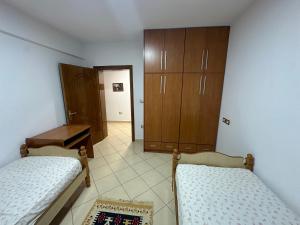 Bledis Apartments