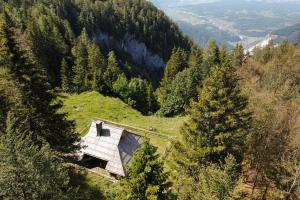 Koča Sedmica - Chalet Seven
