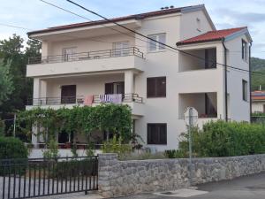 Adriatic Pearl Povile