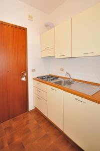 Apartment Cavallino-5 by Interhome