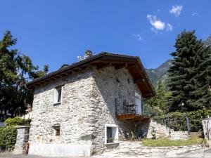 Chalet Cà Coda Rossa by Interhome