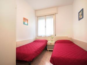 Apartment Diana-2 by Interhome