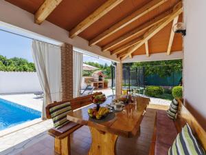 Holiday Home Nevenka by Interhome