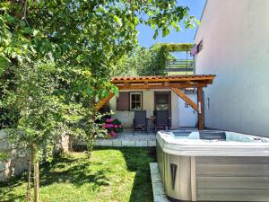 Holiday Home Katarina by Interhome