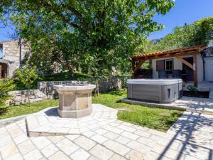 Holiday Home Katarina by Interhome