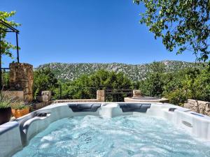 Holiday Home Katarina by Interhome