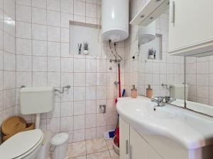 Apartment Vigi-2 by Interhome