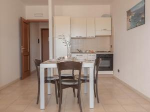 Apartment Le Fontane-6 by Interhome
