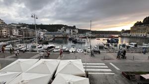 El Balcón del Muelle de Luarca
