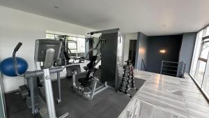 Luxury and Cozy Apartment near Expo GDL with Pool and Gym