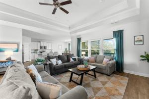 Steps2pool,beach,dining,pet friendly,windmark