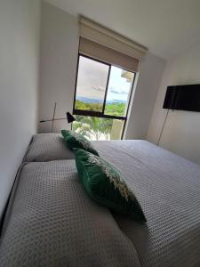 Aparmet 2 BR Gym Pool lc Restaurant Tennis Jacuzzi ,areas verdes ubicacion perfecta oasis en medio de ciudad San Jose Costa Rica Santa Ana Rio oro MC