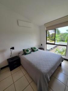 Aparmet 2 BR Gym Pool lc Restaurant Tennis Jacuzzi ,areas verdes ubicacion perfecta oasis en medio de ciudad San Jose Costa Rica Santa Ana Rio oro MC