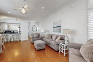 Three-story beach home with private pool beach access & bikes - golf nearby