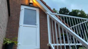 Spacious and bright apartment for 3 persons - Free parking