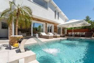 Halkidiki Luxury Villa Palm Oasis Private Pool & Hot Tub
